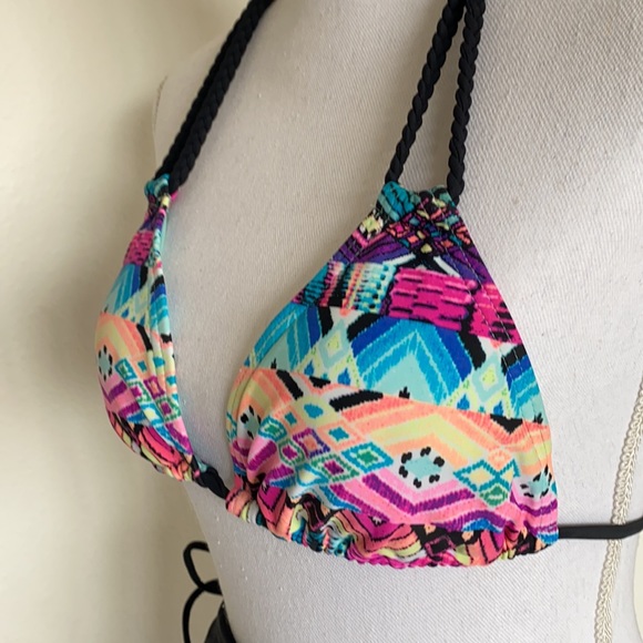 Triangle bikini - Picture 4 of 8